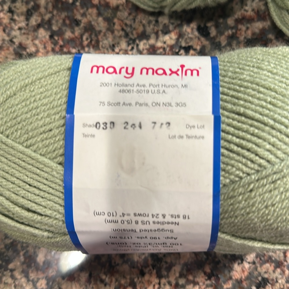 NWT Mary Maxim Starlette Yarn in Light Green, 8 skeins - Picture 3 of 5